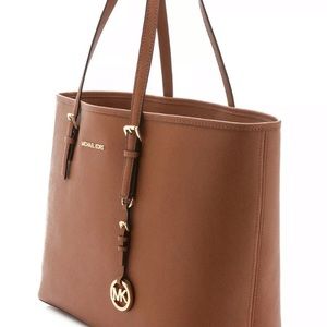 NWT Michael Kors Jet Set Travel Multifunction Tote